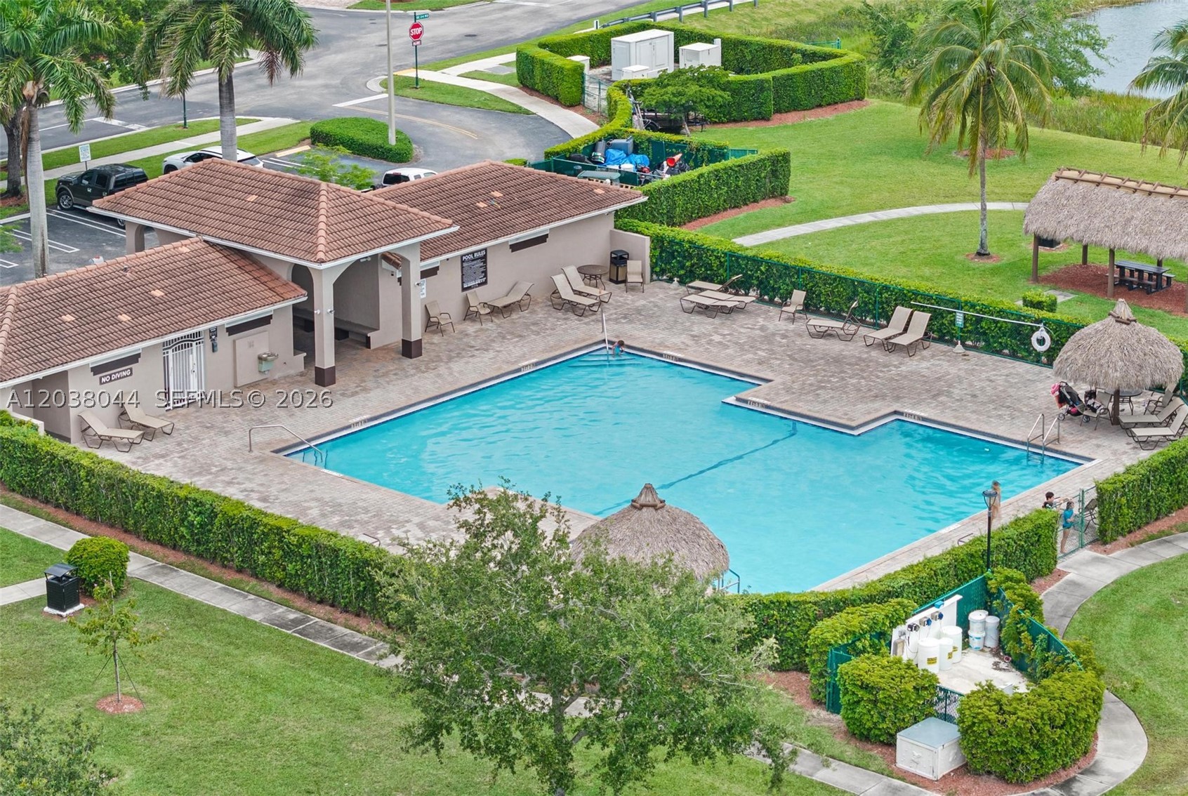 TOWNGATE CONDO FOUR - Residential