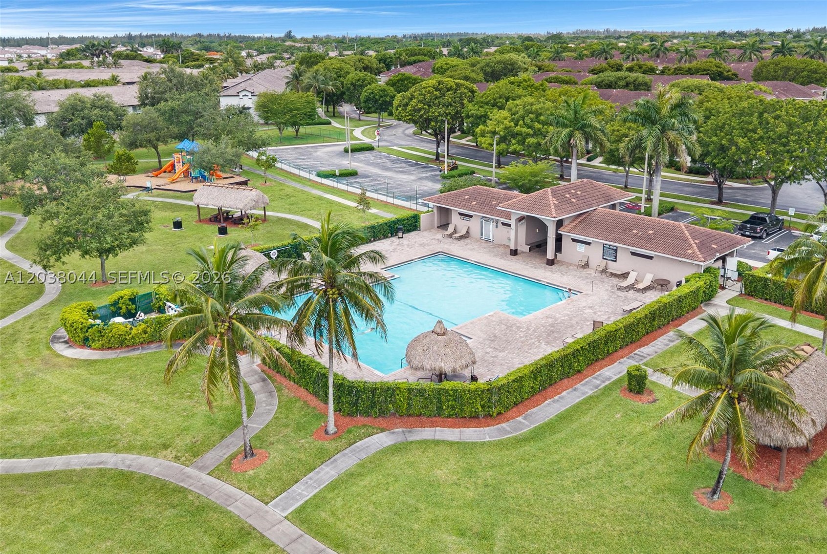 TOWNGATE CONDO FOUR - Residential