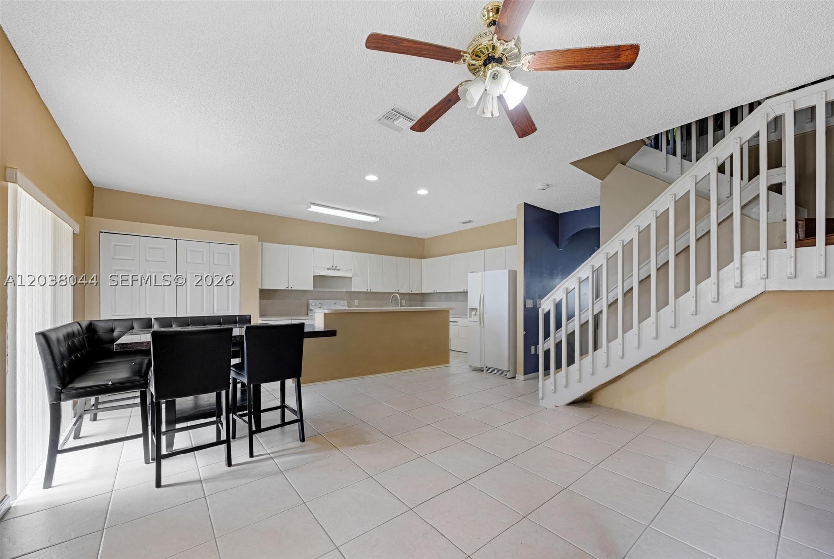 TOWNGATE CONDO FOUR - Residential