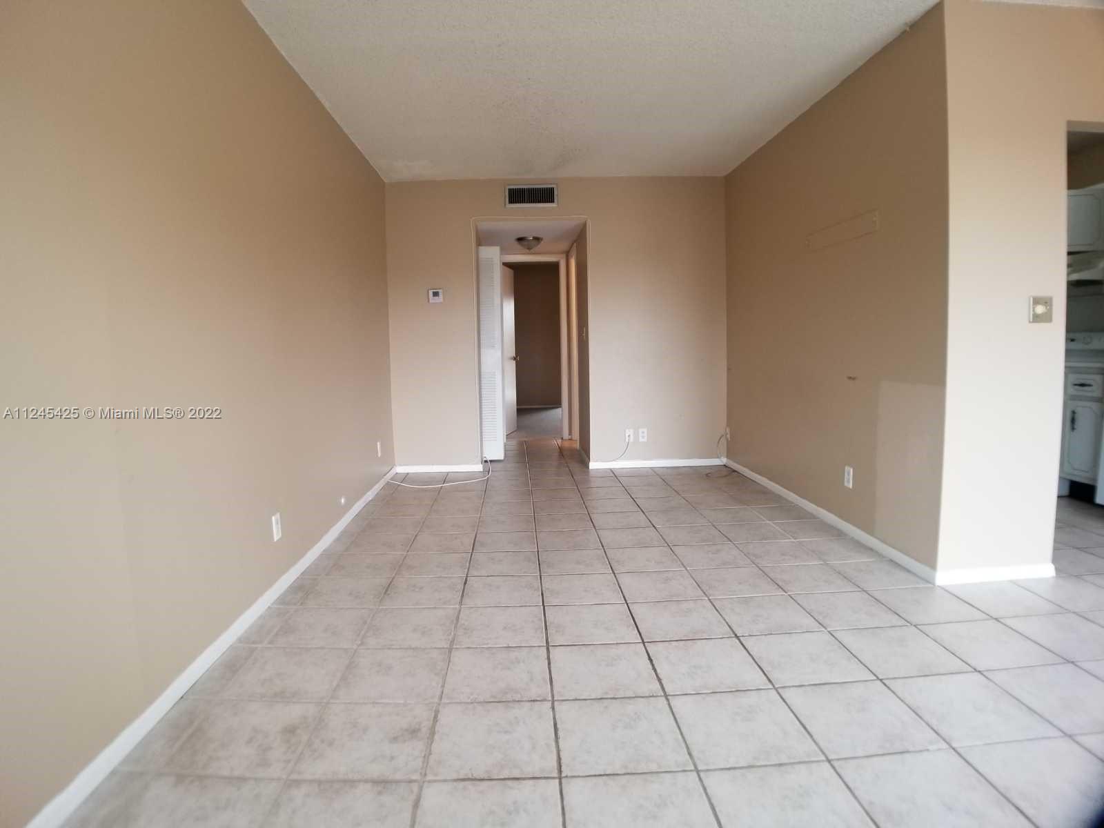 MARINER IV CONDO - Residential Lease