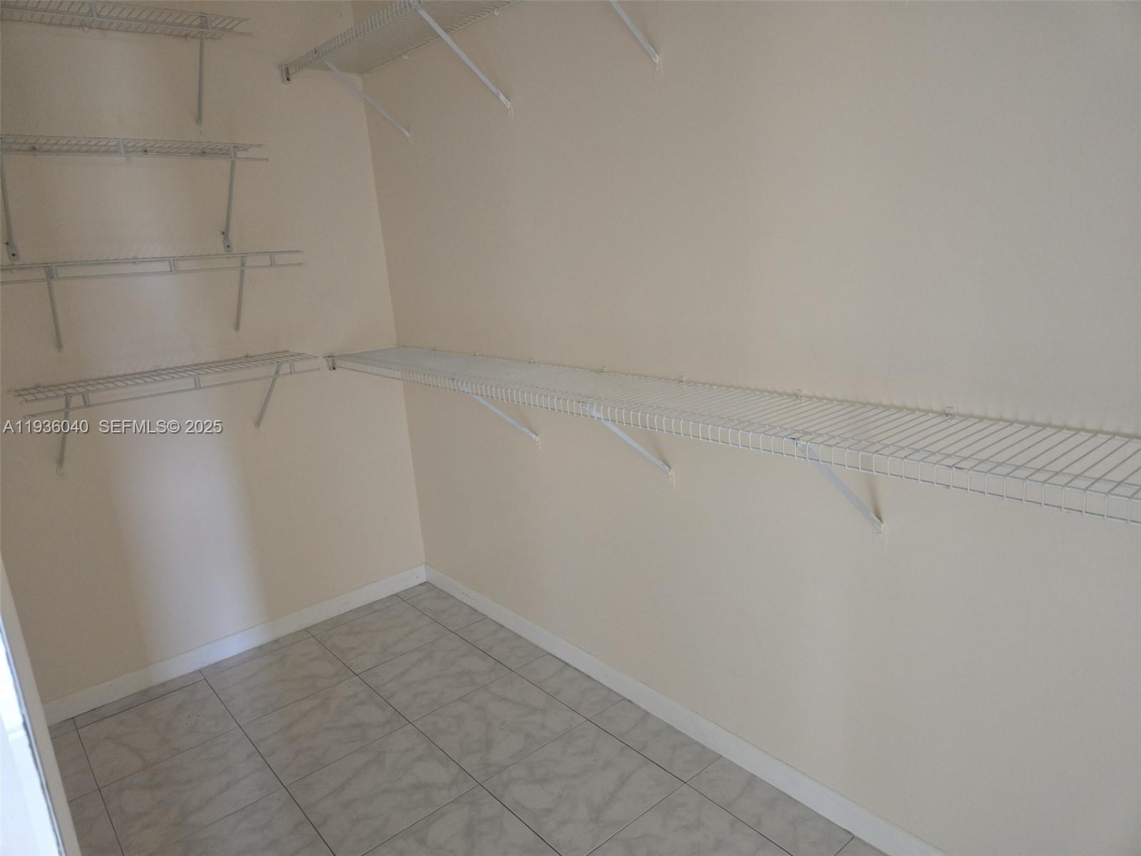IVANHOE EAST AT CENTURY V - Residential