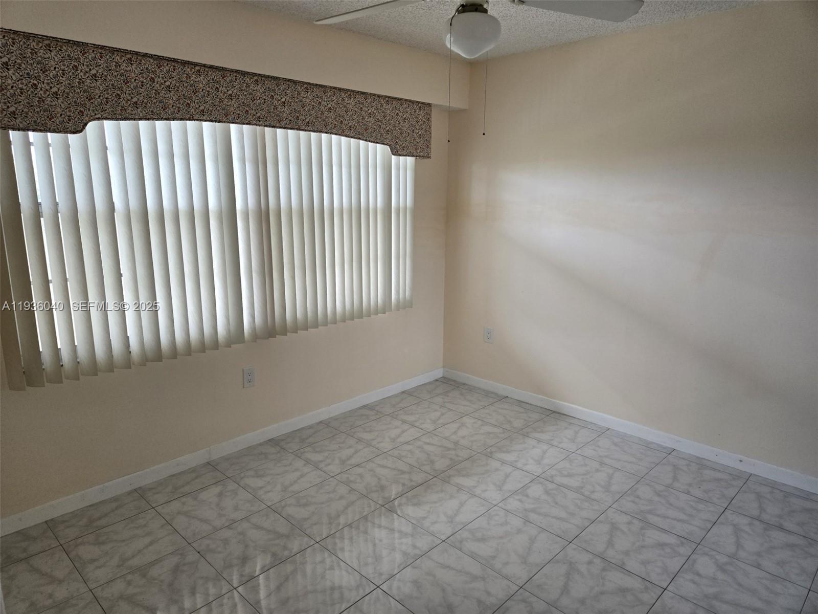 IVANHOE EAST AT CENTURY V - Residential