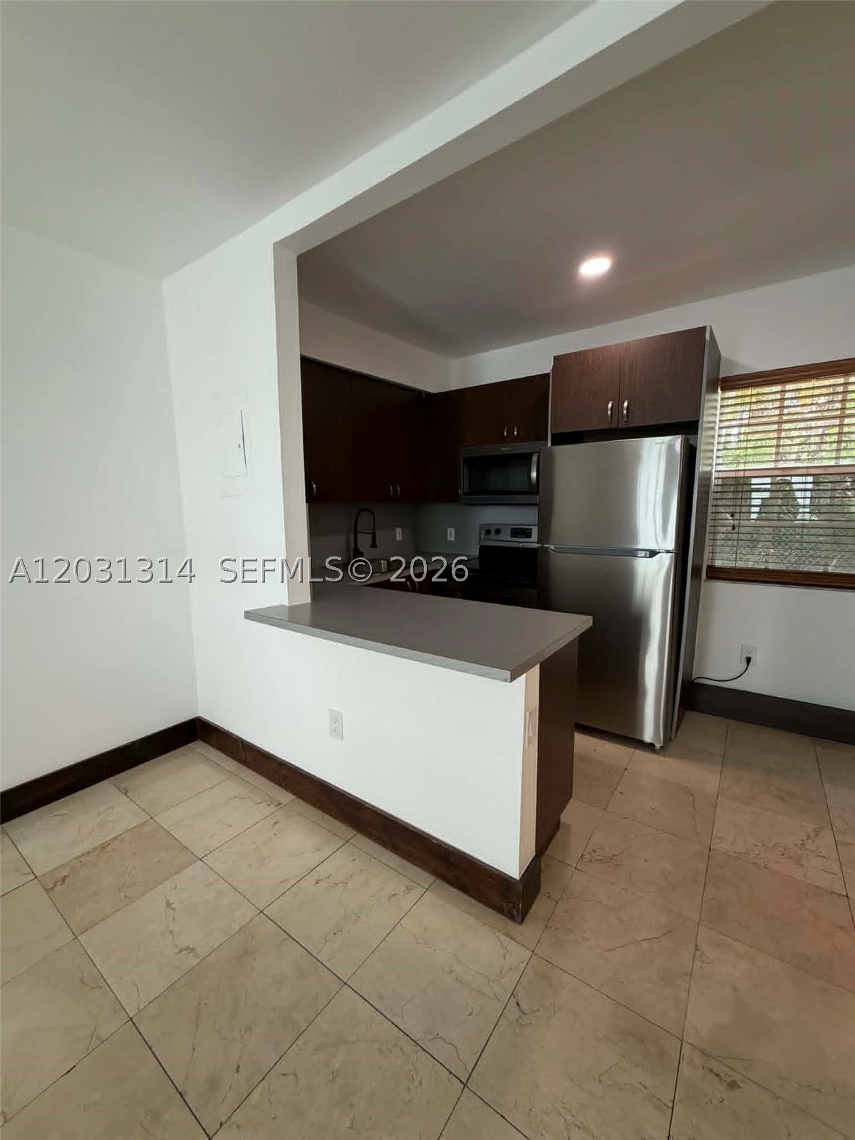 THE SQUARE AT 62ND ST COND - Residential Lease