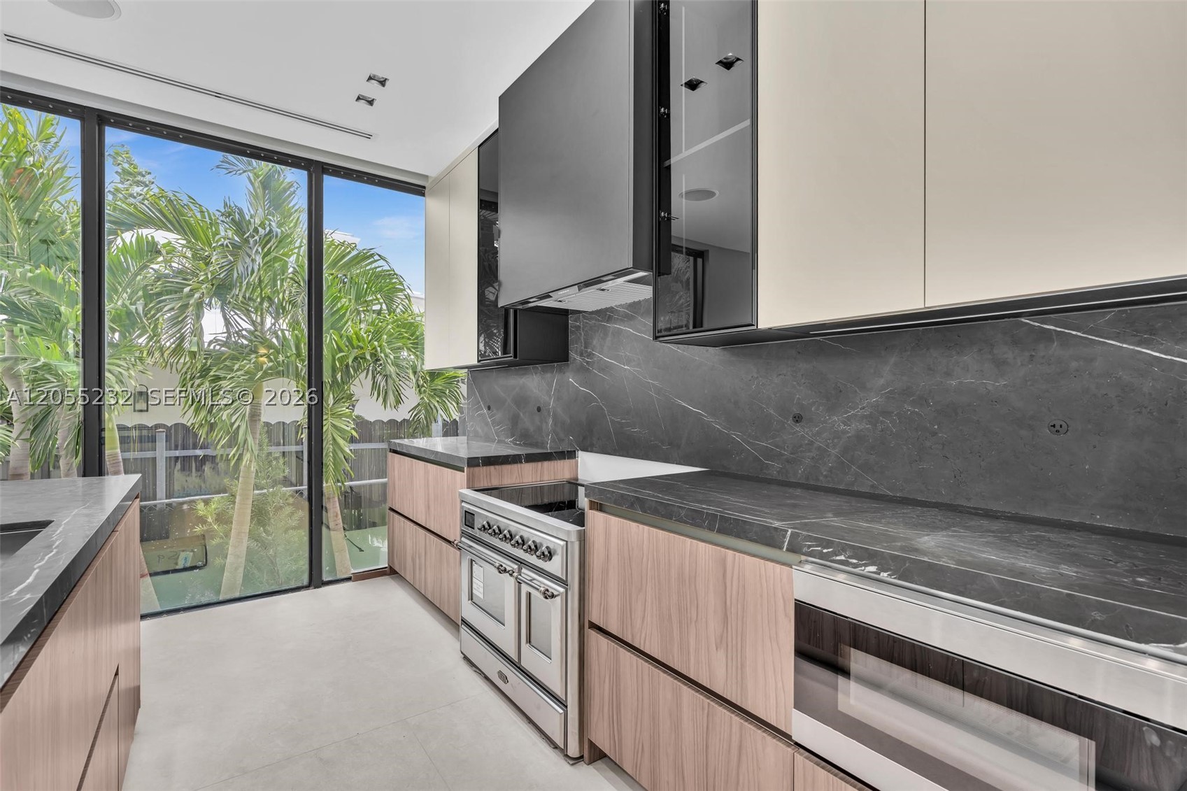 LA GORCE GOLF SUB - Residential