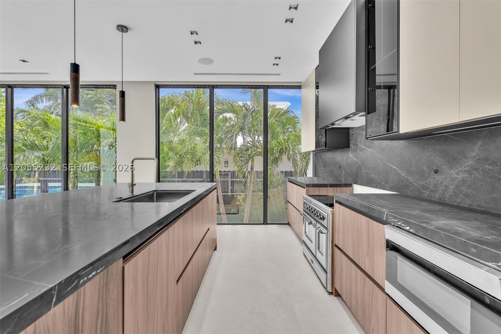 LA GORCE GOLF SUB - Residential