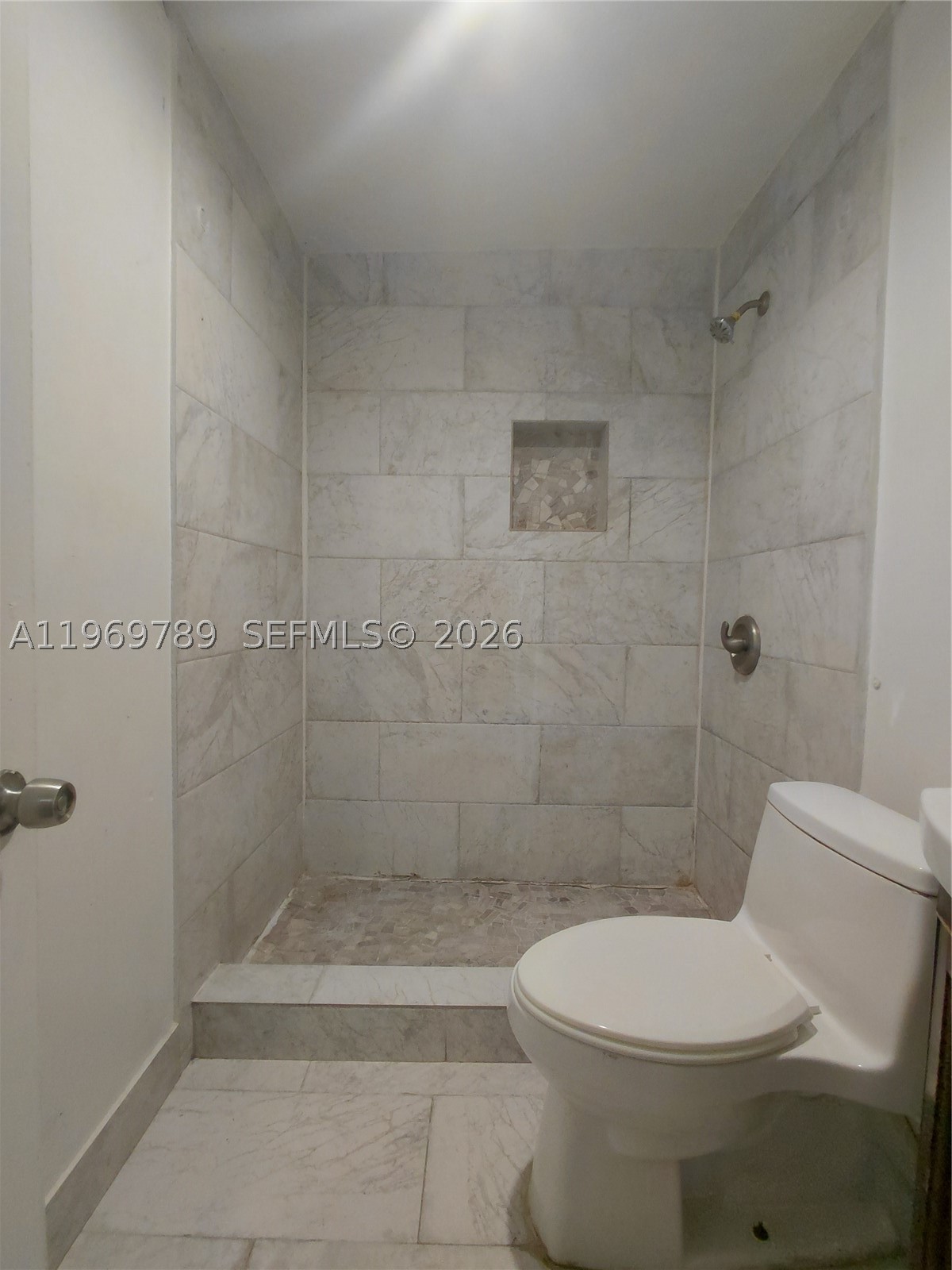 PARA VILLA HEIGHTS - Residential