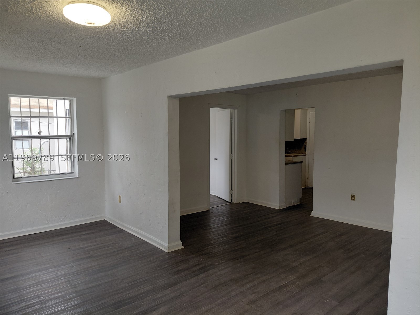 PARA VILLA HEIGHTS - Residential