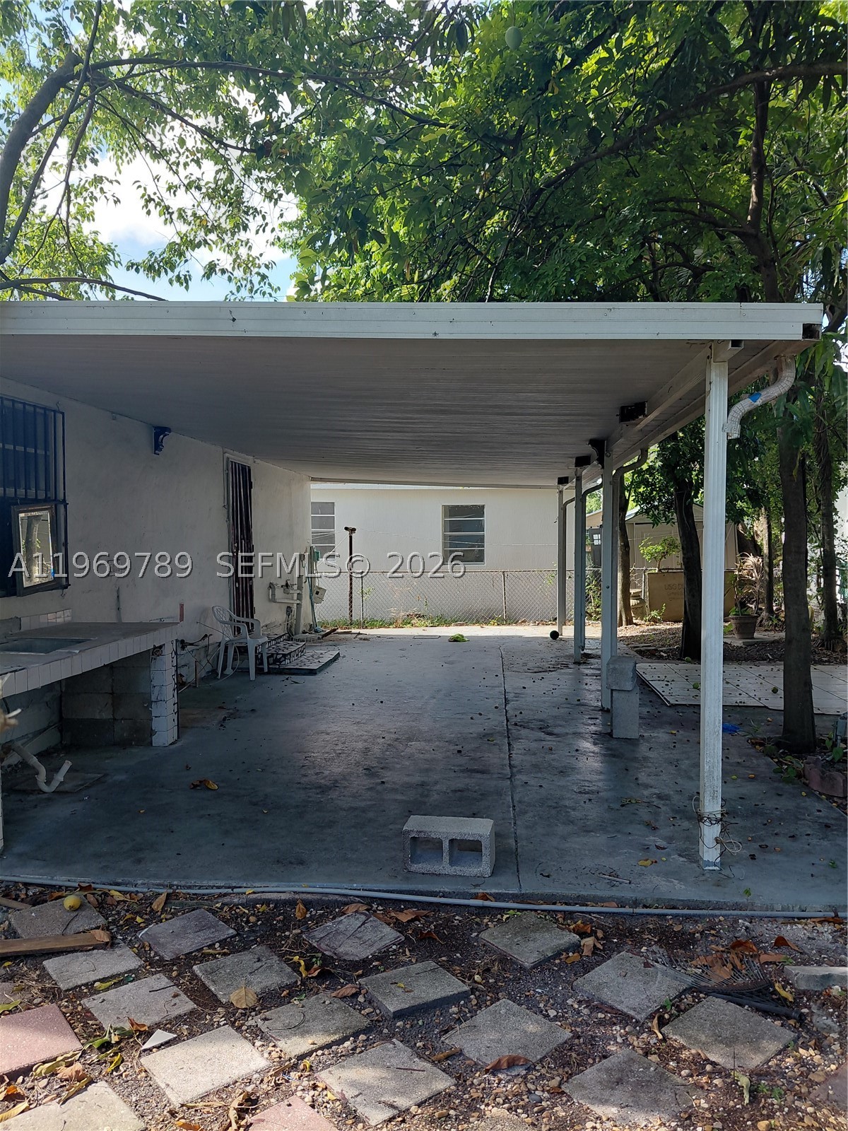 PARA VILLA HEIGHTS - Residential