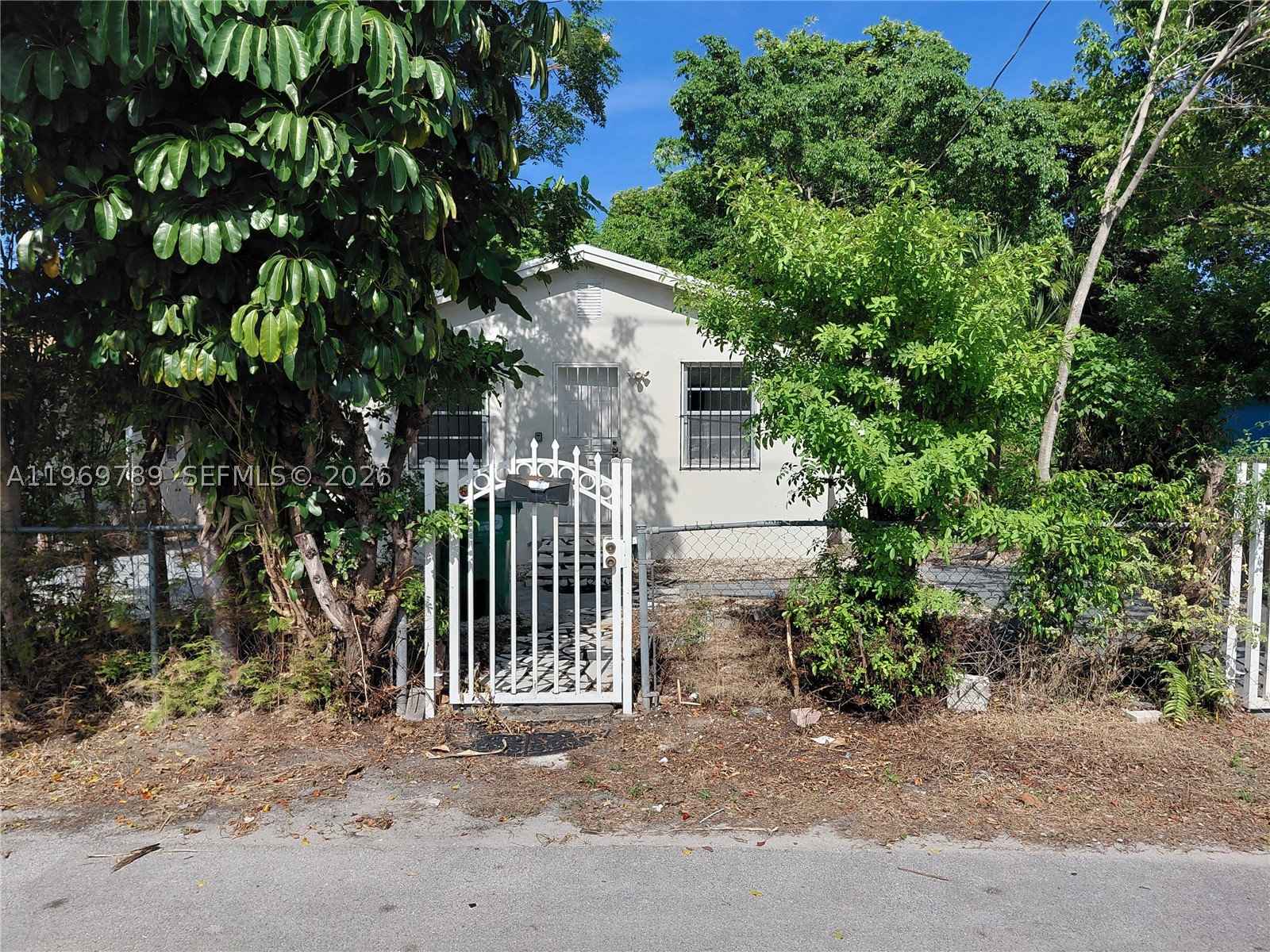 PARA VILLA HEIGHTS - Residential