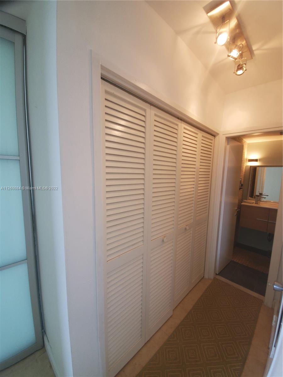 MIRADOR 1000 CONDO - Residential Lease