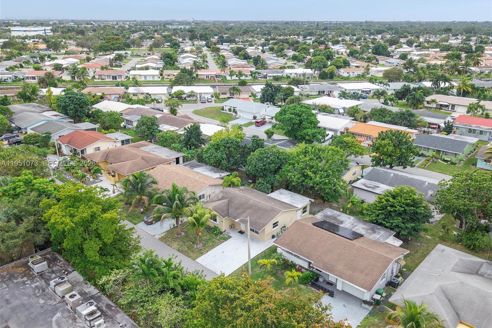 MAINLANDS OF TAMARAC LAKE - Residential