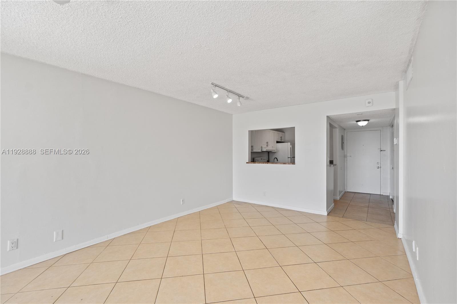 DIXIANA CONDO - Residential Lease