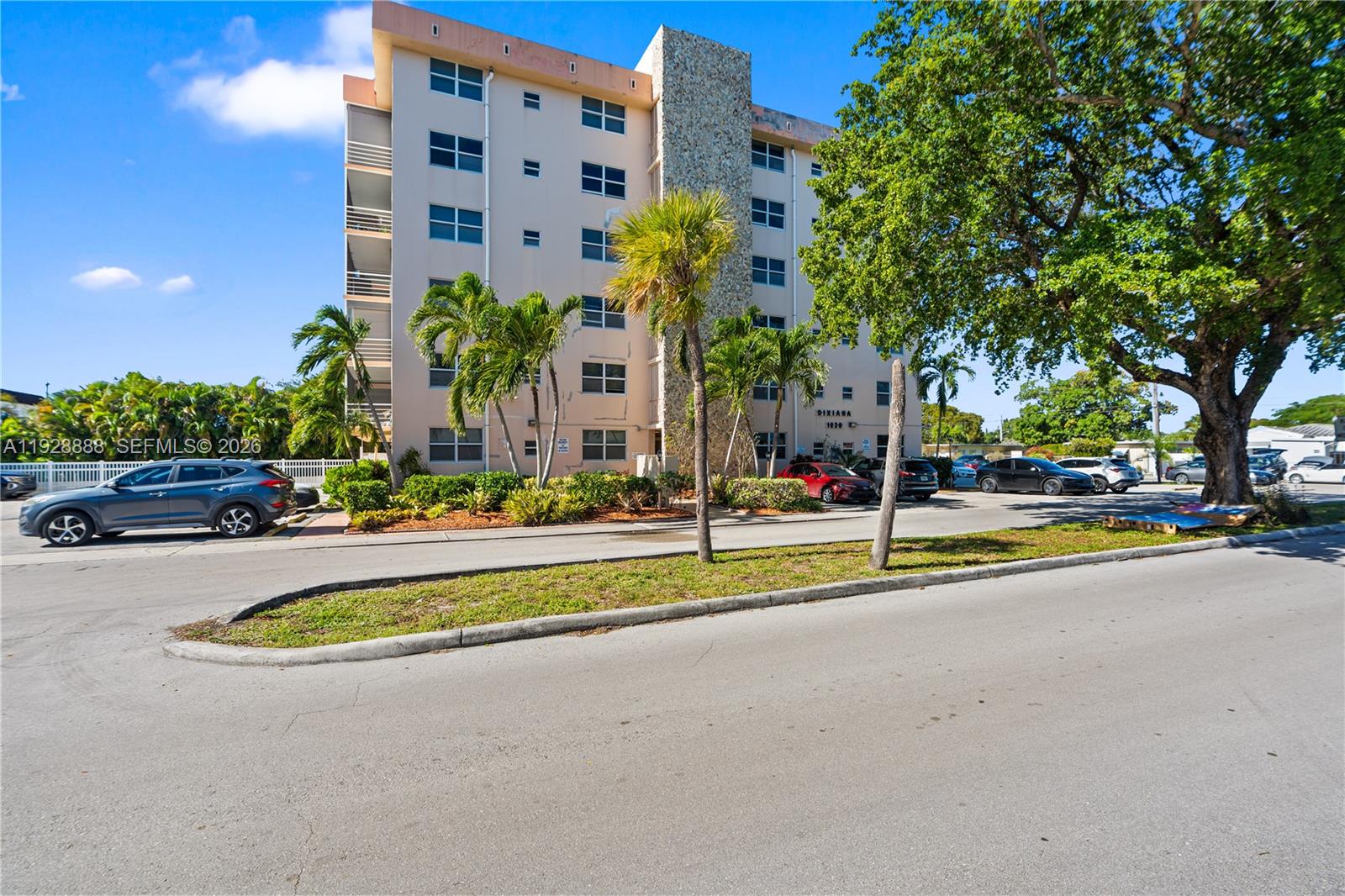 DIXIANA CONDO - Residential Lease