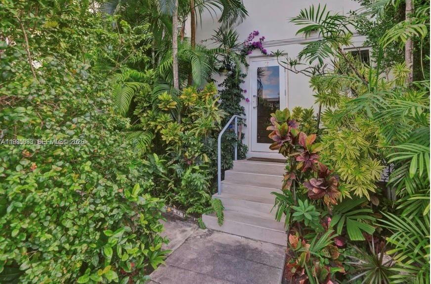 ANTHONY GARDENS CONDO - Residential Lease