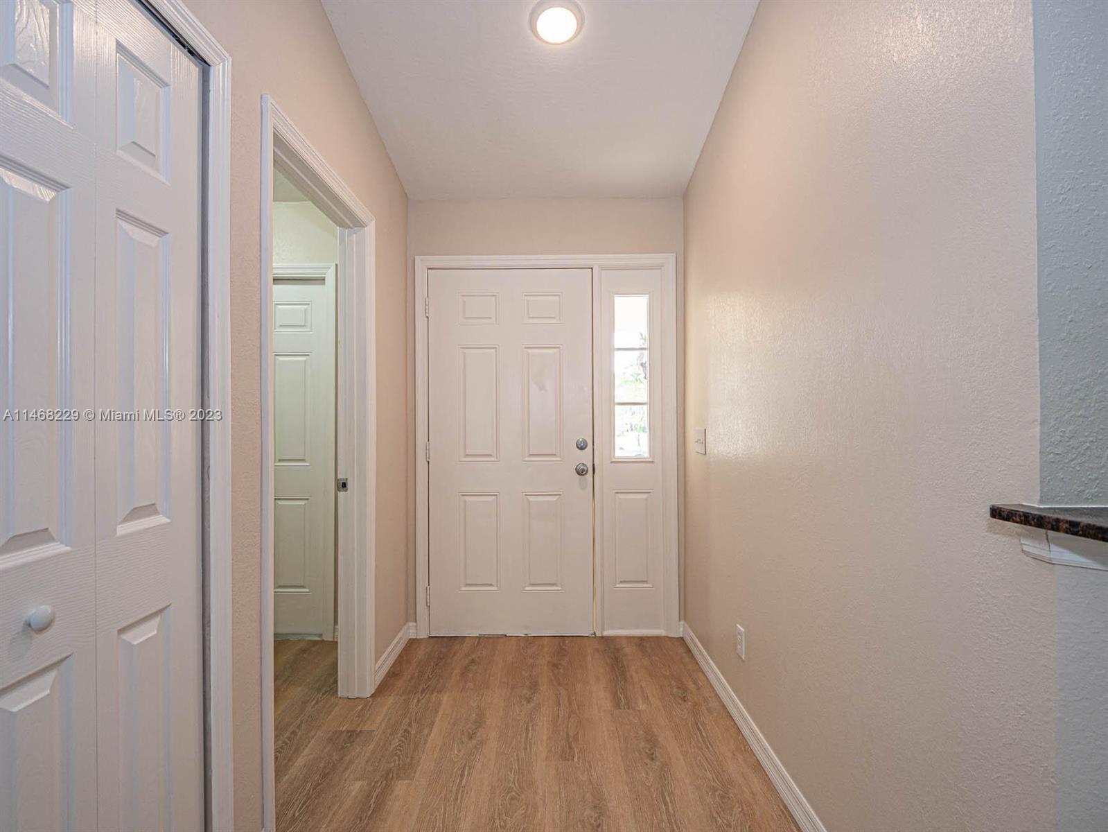 VERO LAKE ESTATES UNIT E - Residential Lease