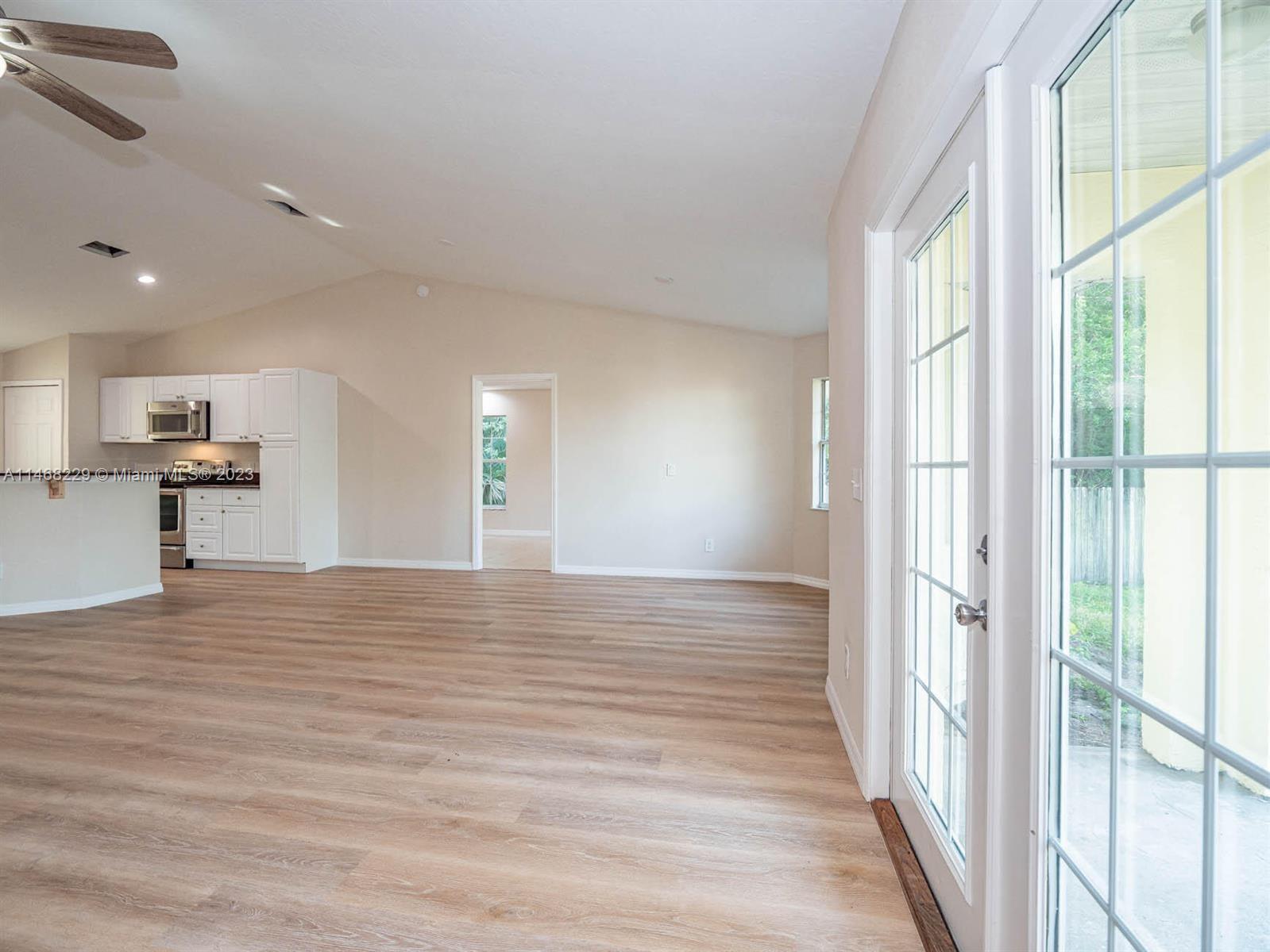 VERO LAKE ESTATES UNIT E - Residential Lease