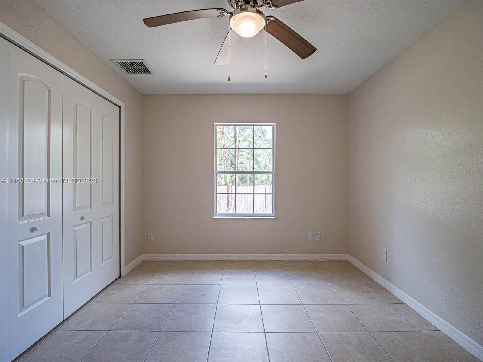 VERO LAKE ESTATES UNIT E - Residential Lease