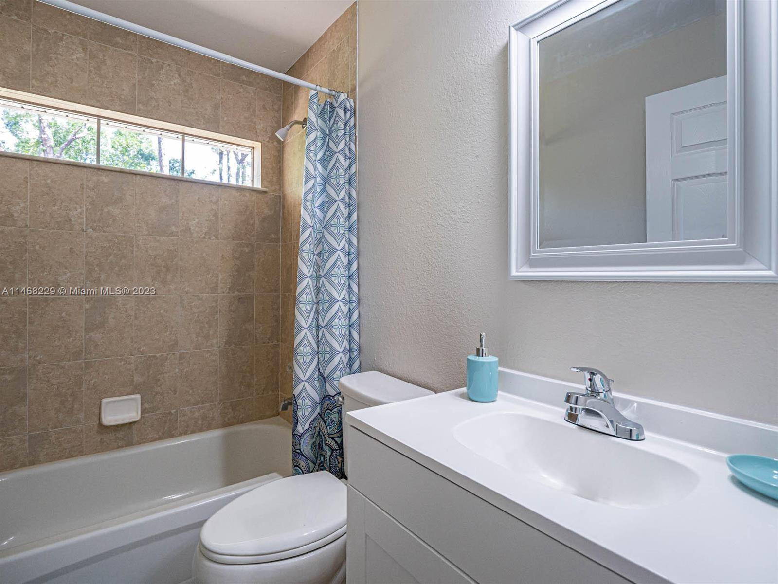 VERO LAKE ESTATES UNIT E - Residential Lease