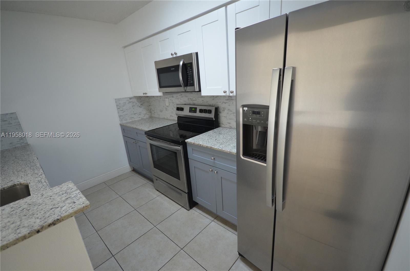 KENDALL LAKE TOWERS CONDO - Residential