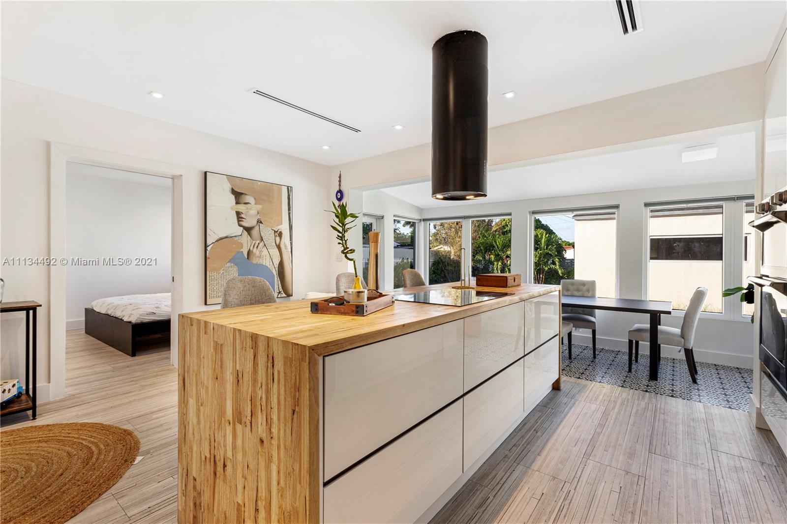 LE JEUNE MANORS - Residential