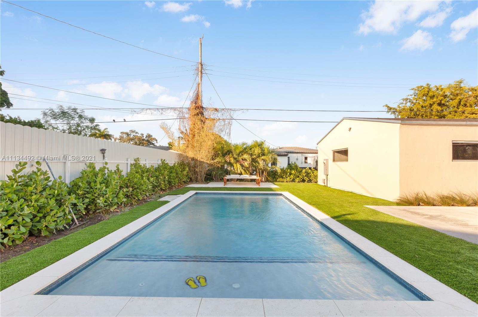 LE JEUNE MANORS - Residential