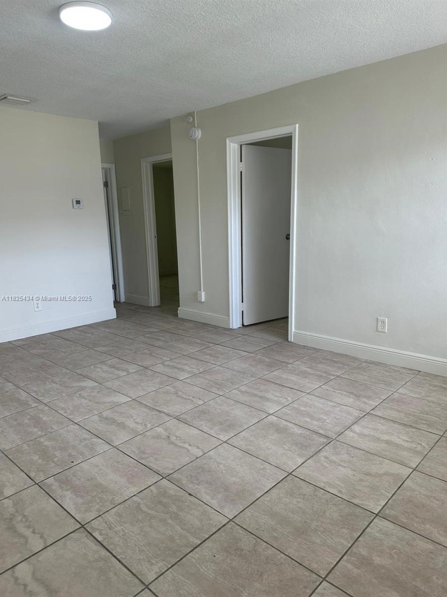 CARVER RANCHES - Residential Lease