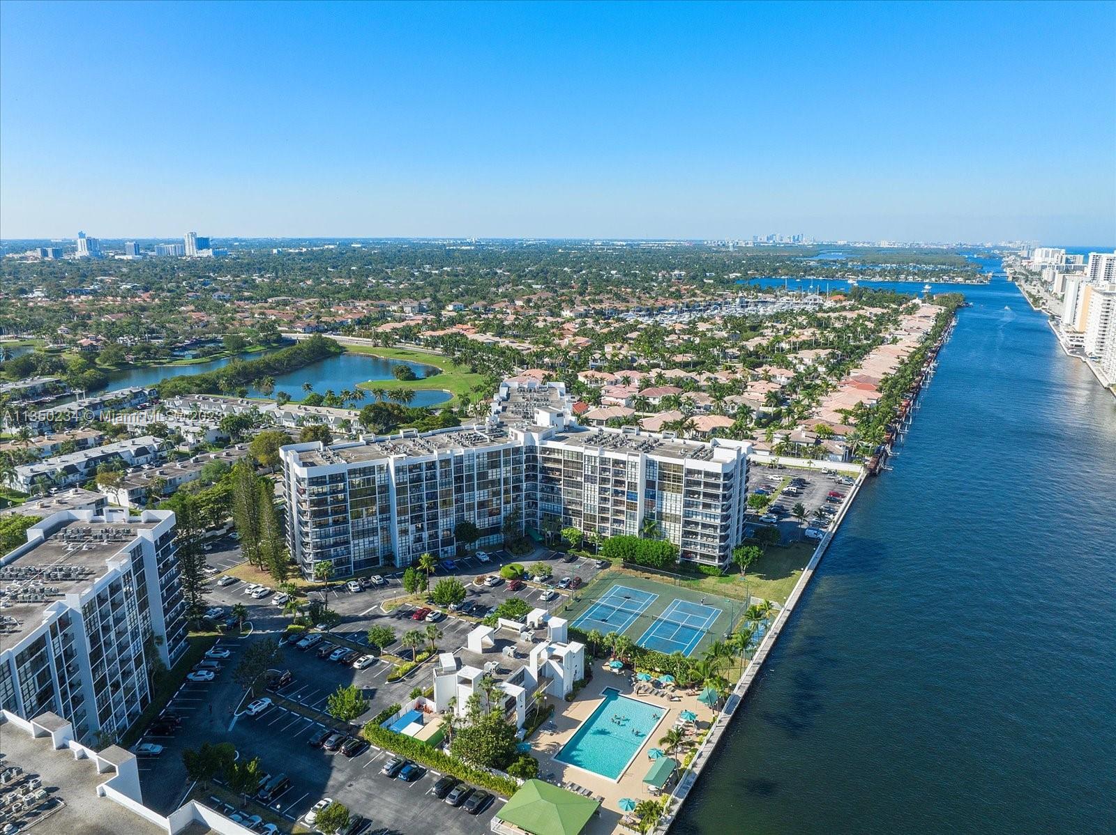 OCEANVIEW PARK CONDO - Residential