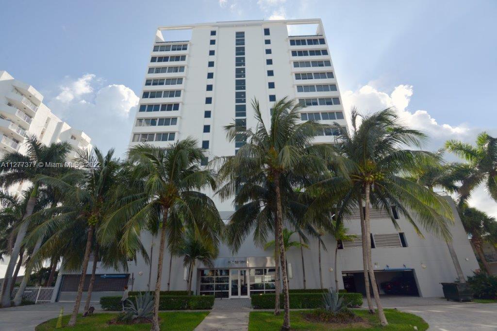 BLUE BAY TOWER CONDO - Residential Lease