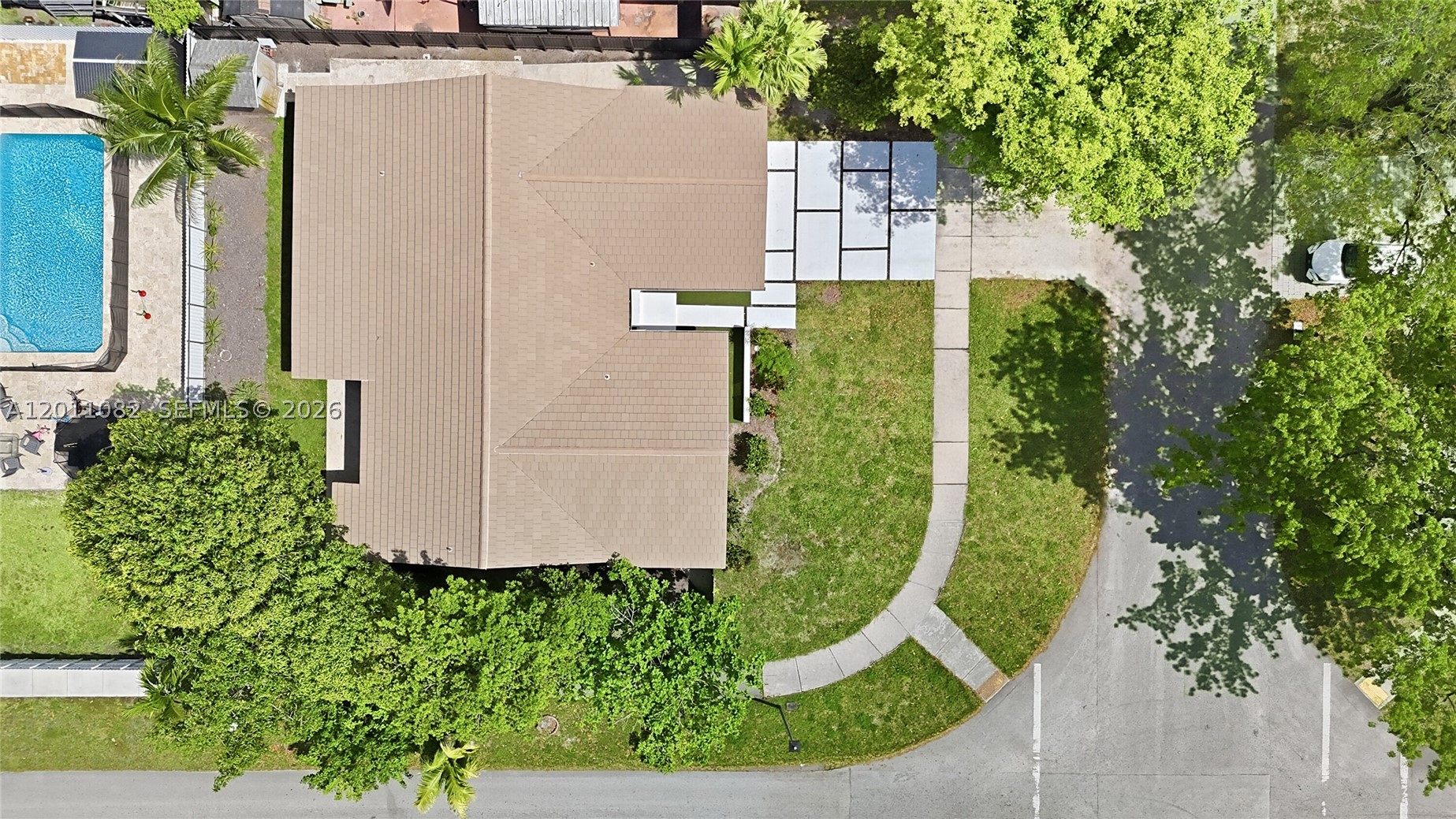 COUNTRY LAKE MANORS SEC 2 - Residential