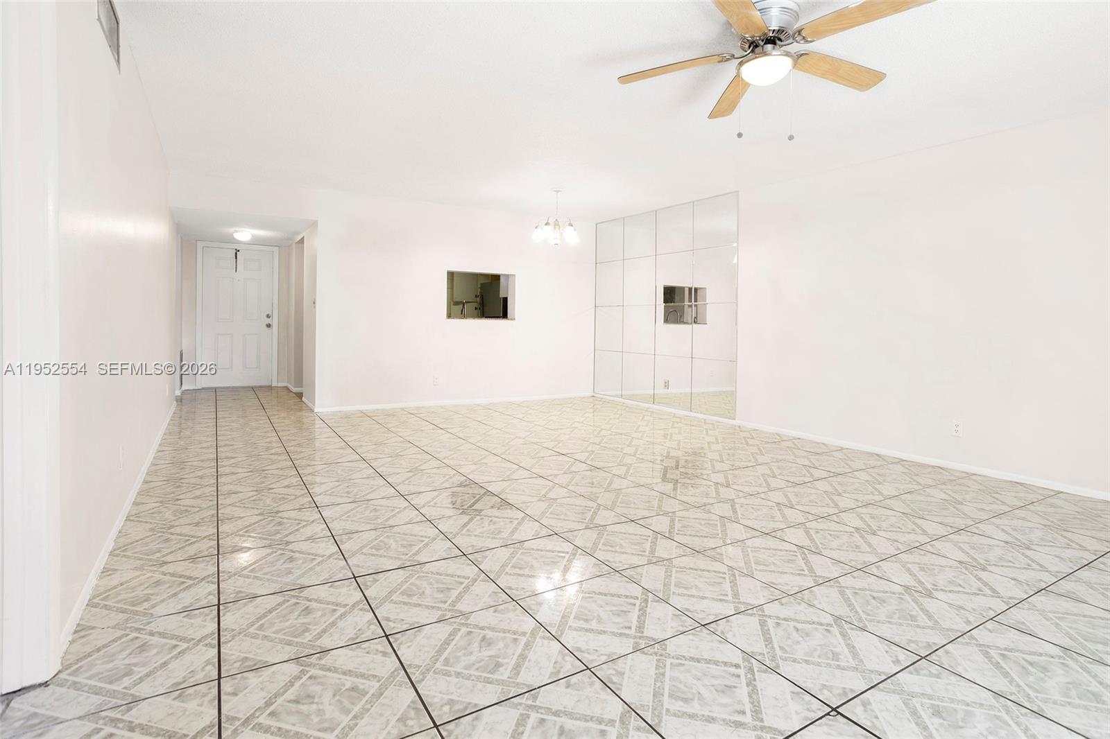 PEARL CONDO - Residential