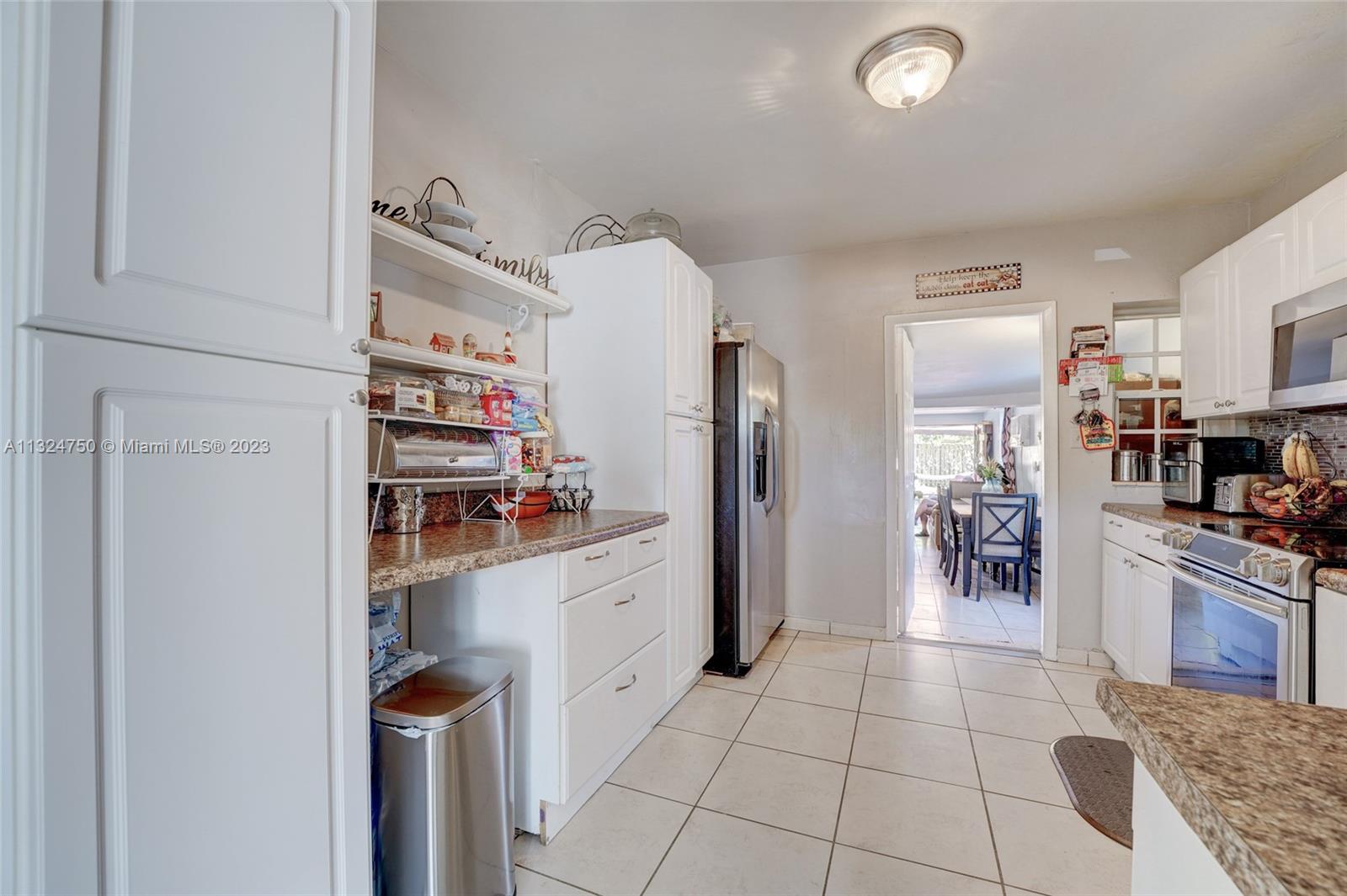 MIAMI GARDENS ESTATES SEC - Residential