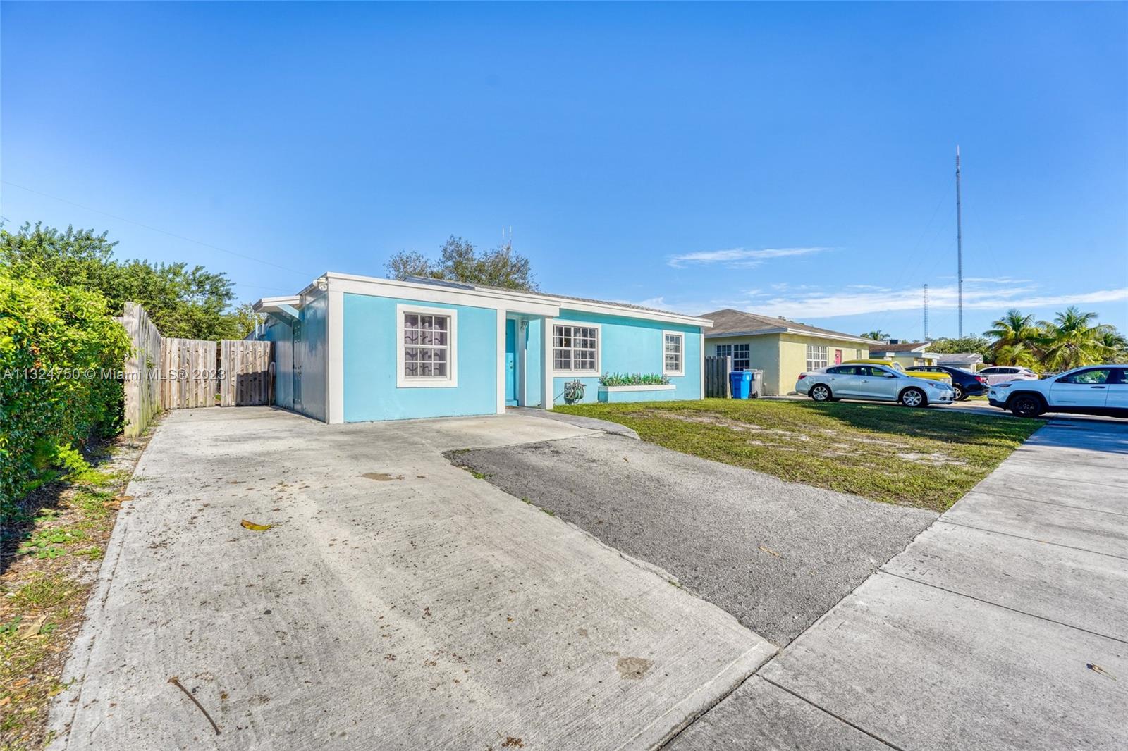 MIAMI GARDENS ESTATES SEC - Residential