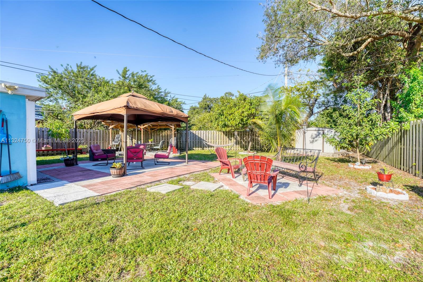 MIAMI GARDENS ESTATES SEC - Residential