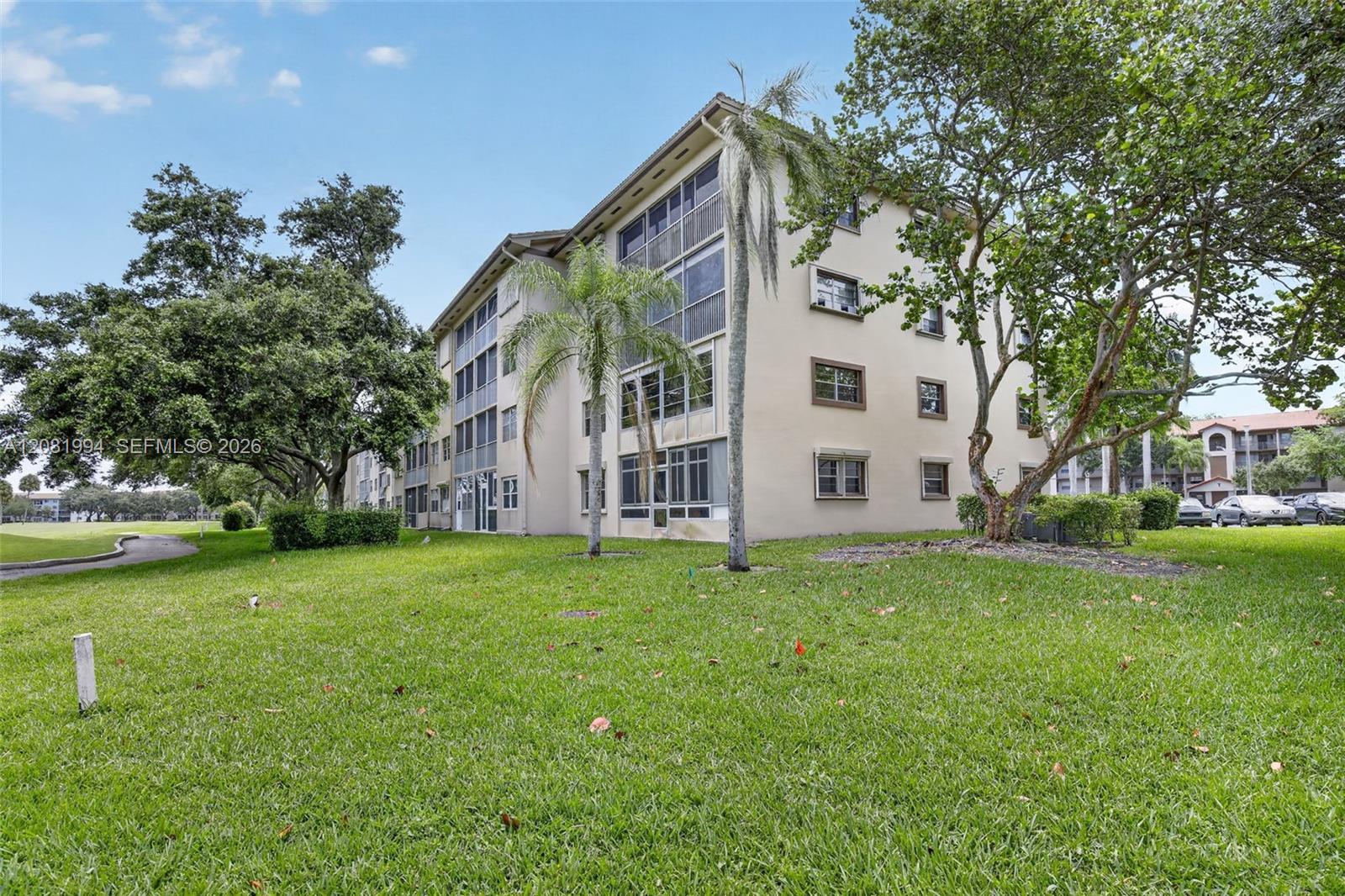 CAMBRIDGE AT CENTURY VILL - Residential