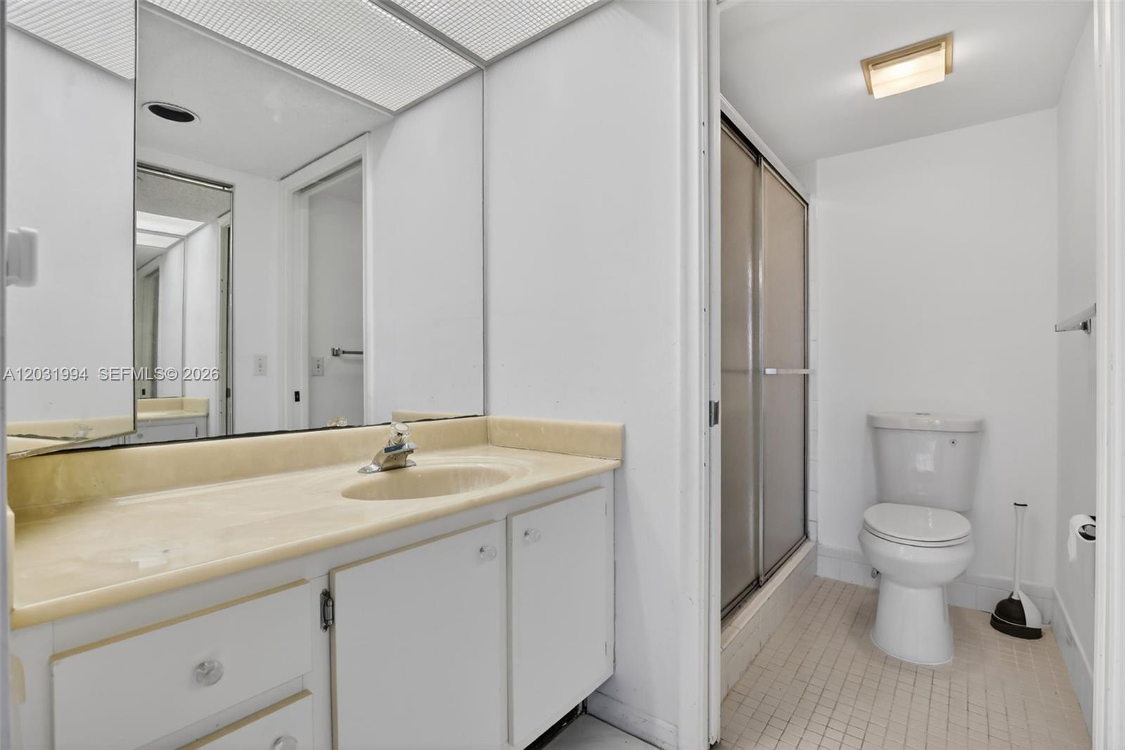 CAMBRIDGE AT CENTURY VILL - Residential