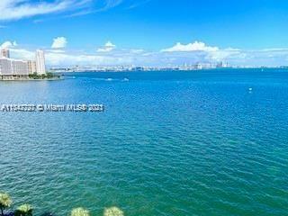BRICKELL BAY TOWER CONDO - Residential