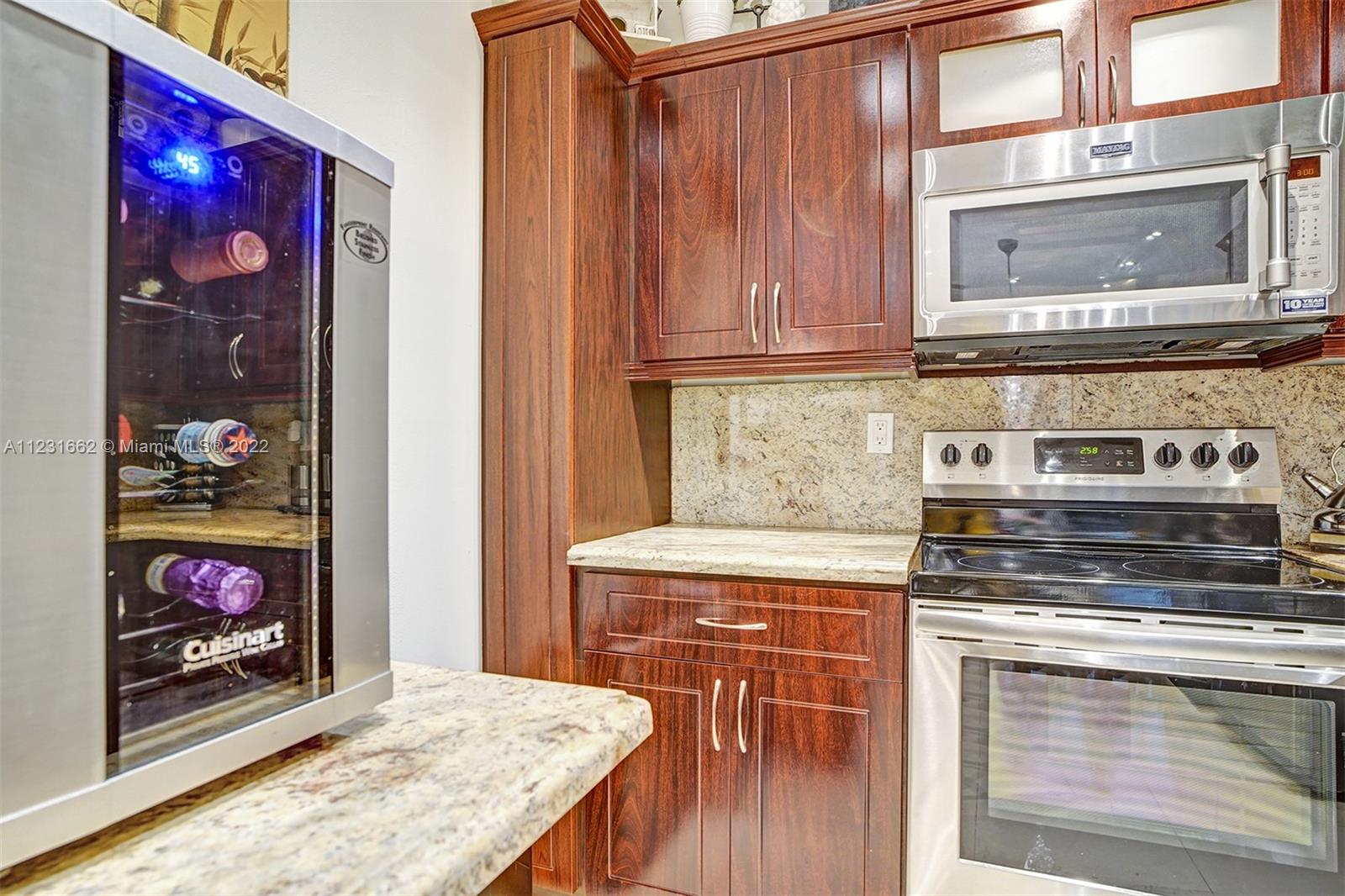 CORAL WEST HEIGHTS 1ST AD - Residential Lease