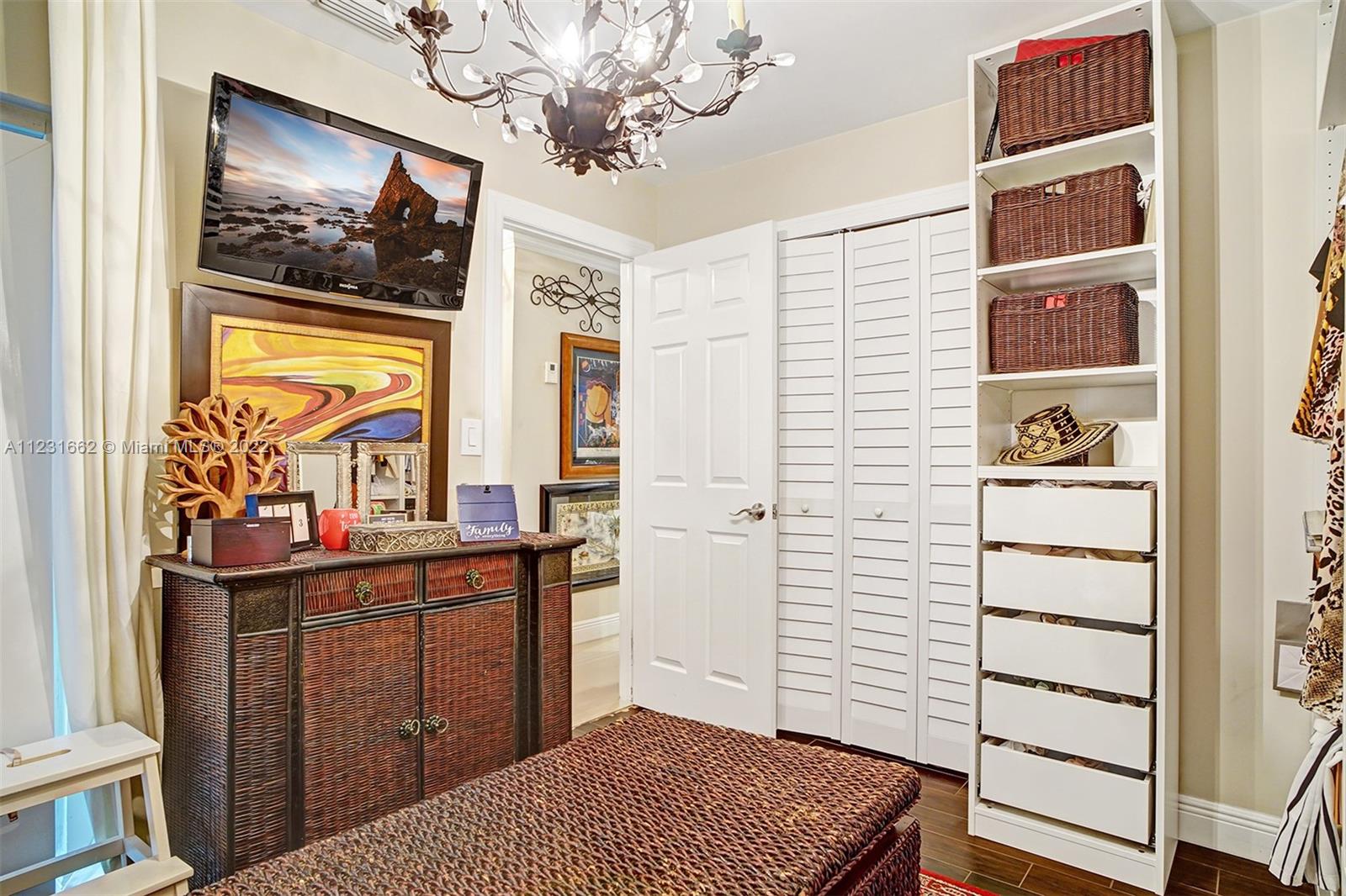 CORAL WEST HEIGHTS 1ST AD - Residential Lease