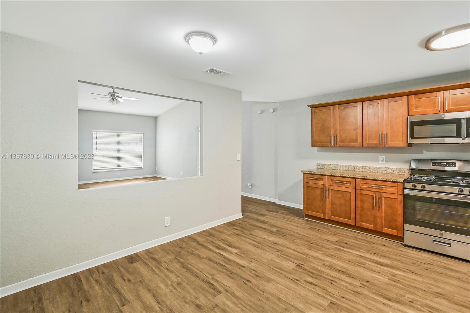 HOMES AT LAWRENCE 2 - Residential Lease