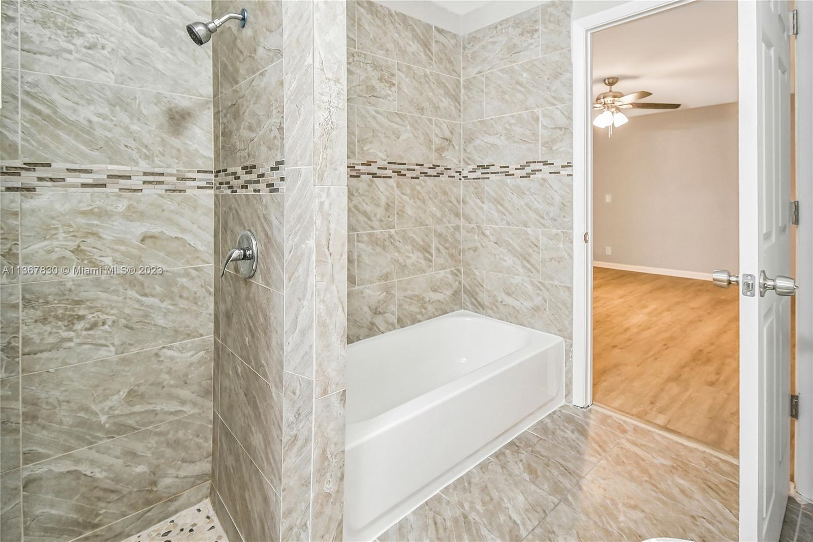 HOMES AT LAWRENCE 2 - Residential Lease