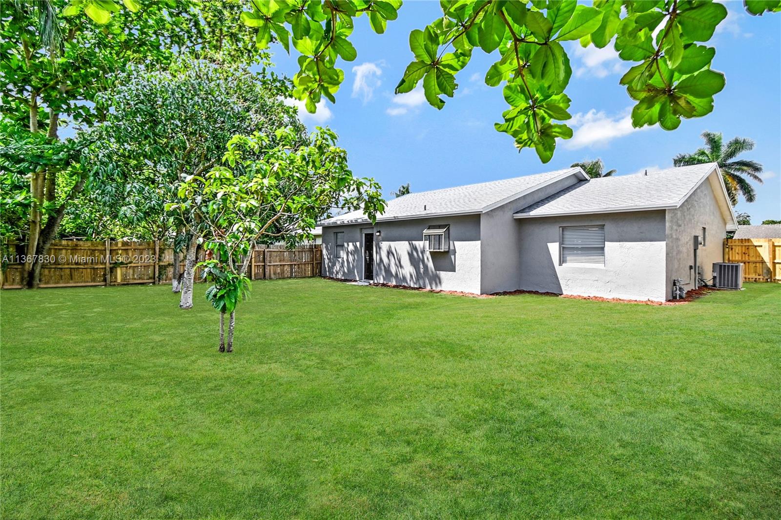 HOMES AT LAWRENCE 2 - Residential Lease
