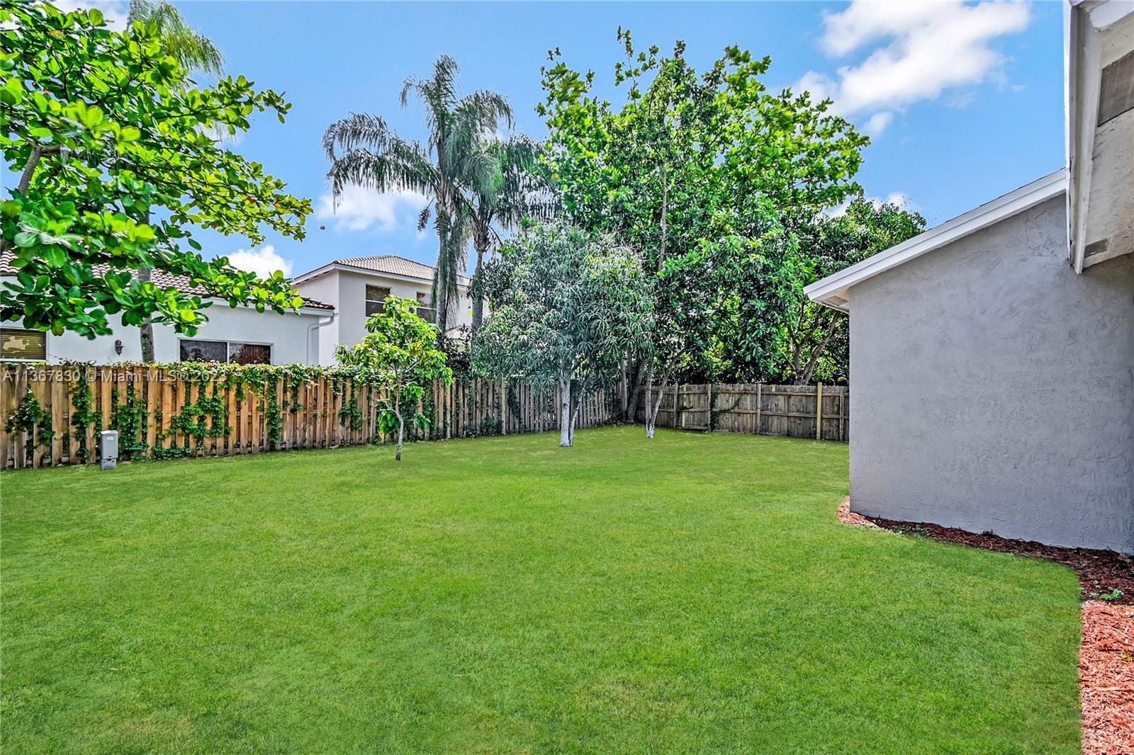 HOMES AT LAWRENCE 2 - Residential Lease