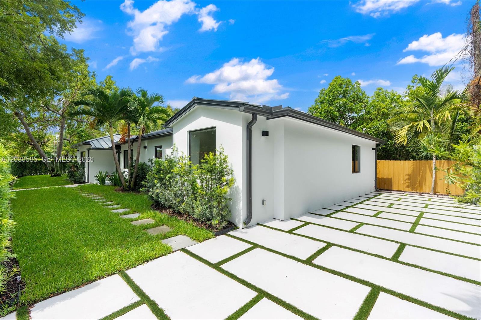 NEW SHENANDOAH - Residential