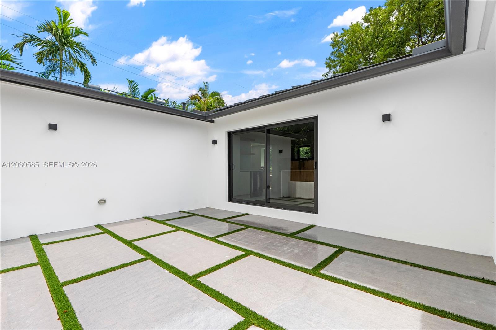 NEW SHENANDOAH - Residential
