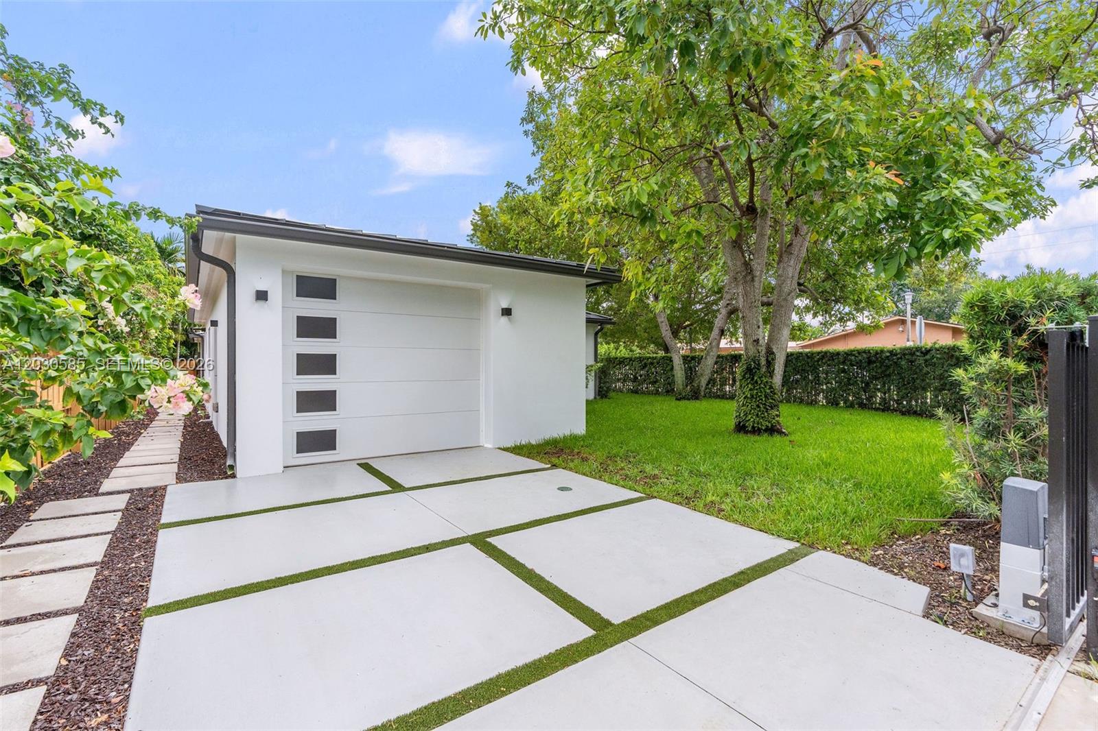 NEW SHENANDOAH - Residential