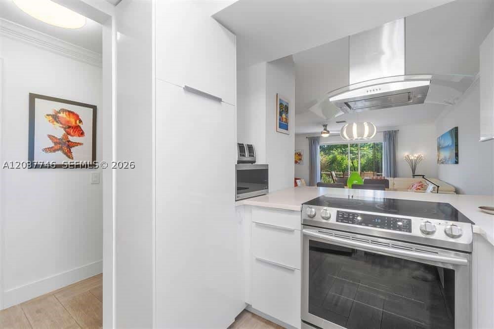 WATERSIDE VILLAGE OF PALM - Residential Lease