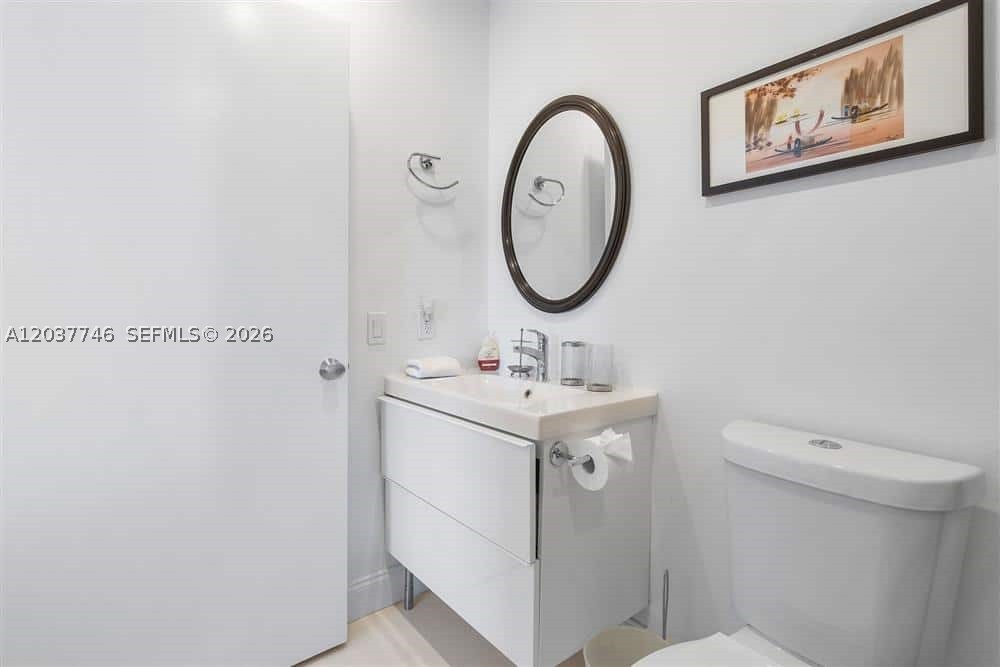 WATERSIDE VILLAGE OF PALM - Residential Lease