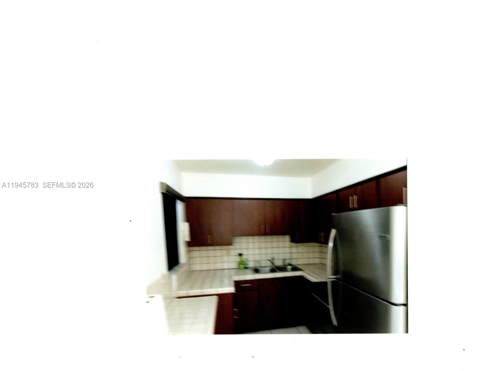 LINCOLN ESTATES 1ST ADDN - Residential