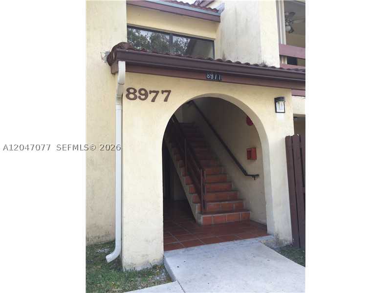 KENLAND WALK CONDO II - Residential Lease