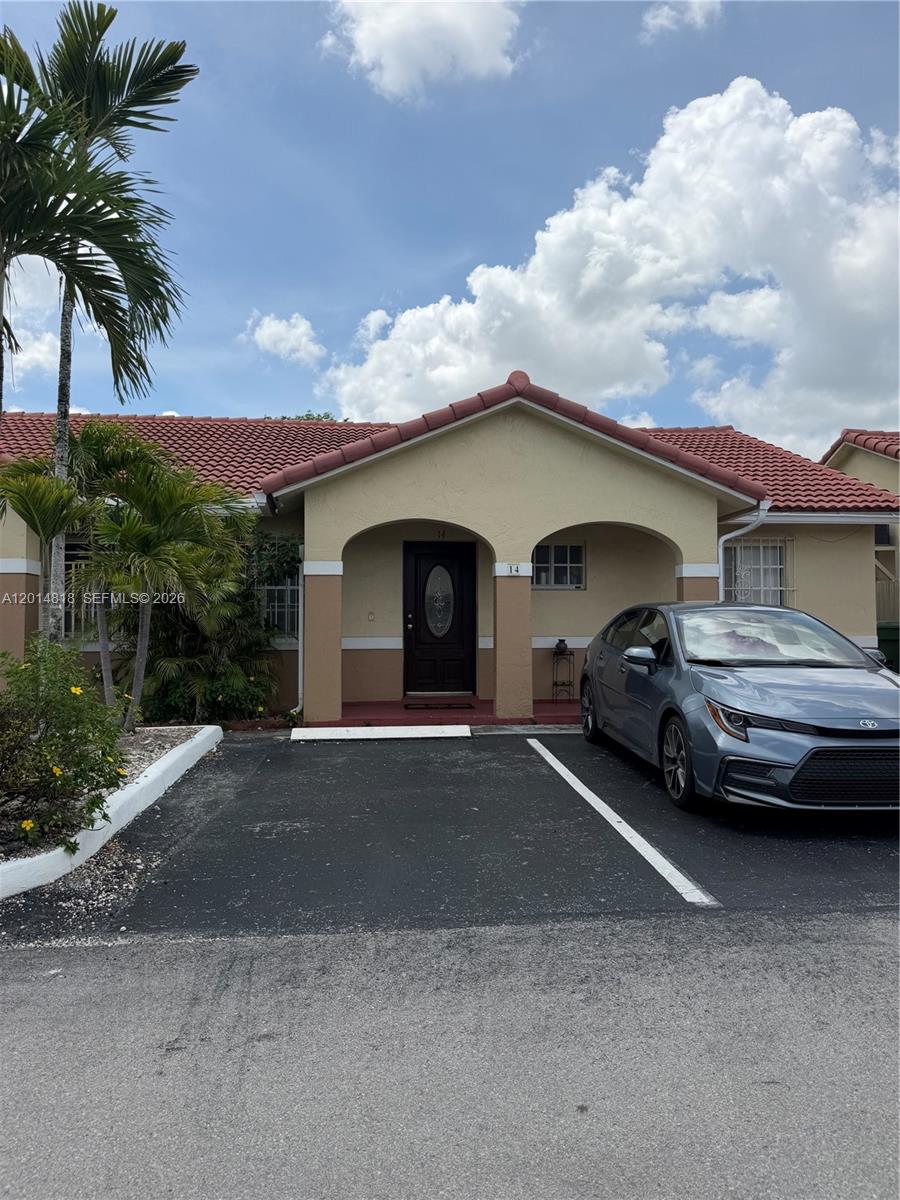 Spectacular townhouse villa located in a highly desirable area in West Hialeah, near Palmetto General Hospital, the Palmetto Expressway, and other major access roads, shopping centers, and much more.
This property offers 2 bedrooms and 2 full bathrooms within 1,020 square feet, providing spacious living areas for this type of property. It has been completely updated and very well maintained.
Come and fall in love with this spectacular home — it will not last long on the market!